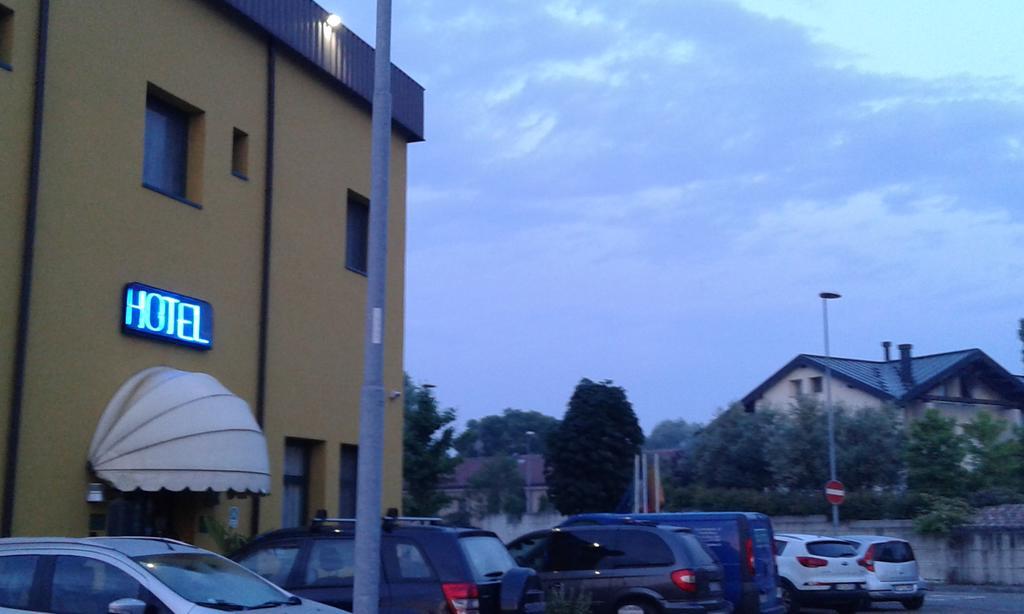 Hostiliae Ciminiera Hotel Ostiglia Zewnętrze zdjęcie